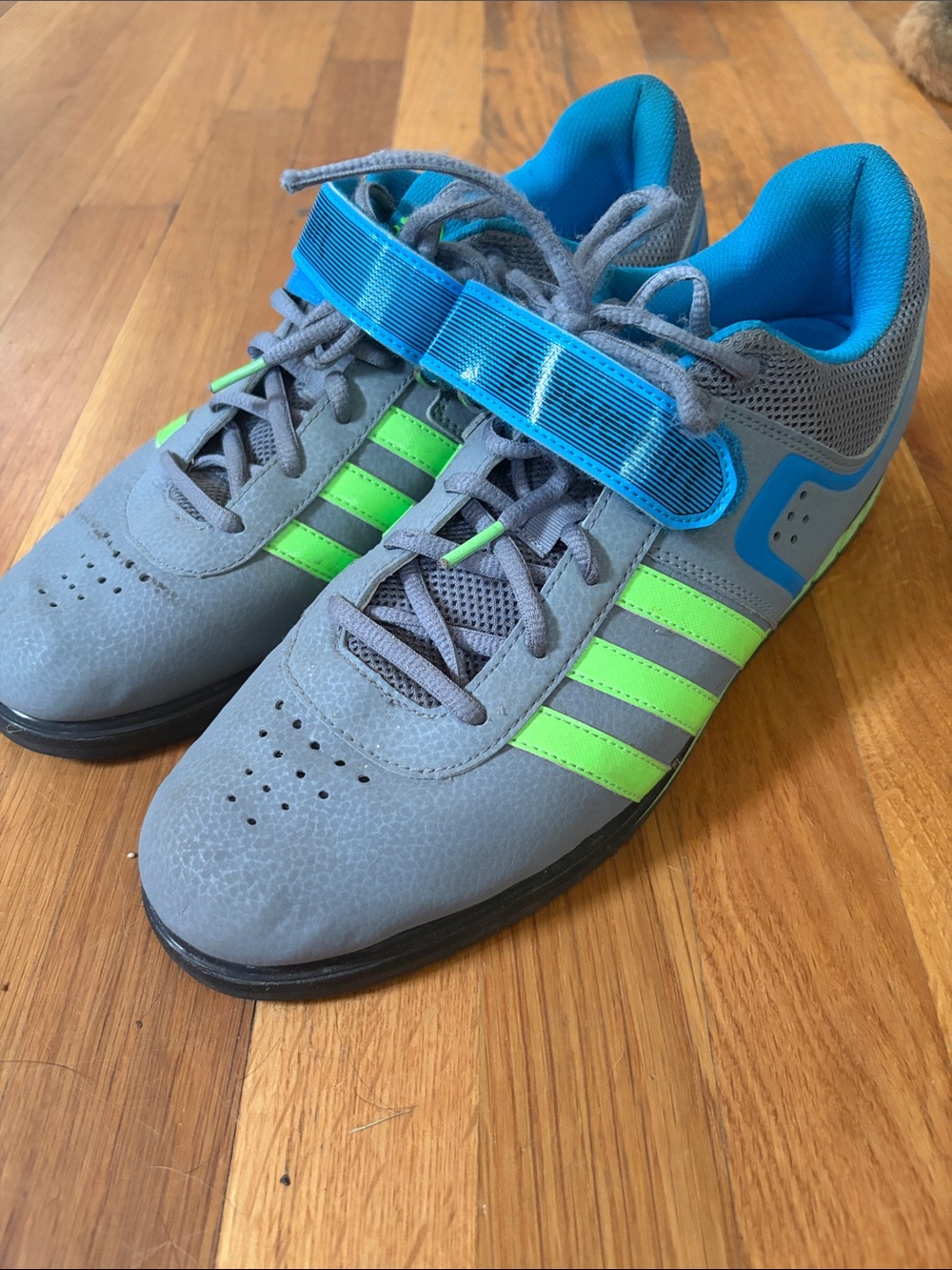 adidas Men’s Gray Sneakers with Neon Green Stripes & Blue Liner